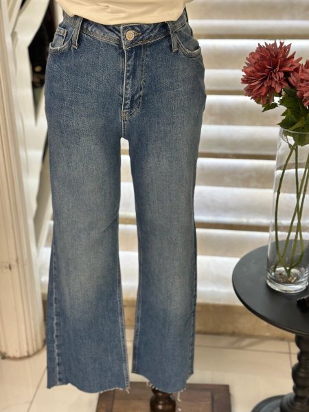 بنطلون جينز