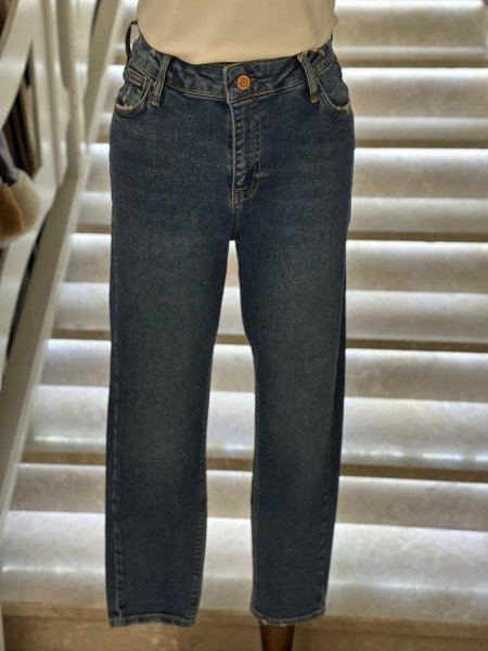 بنطلون جينز