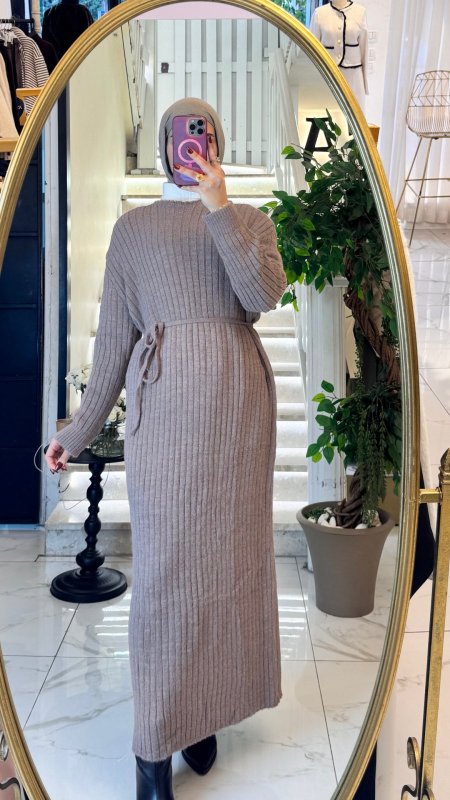 فستان صوف ناعم