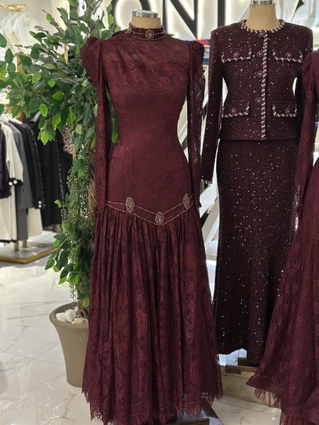 فستان كلاسيك وراقي