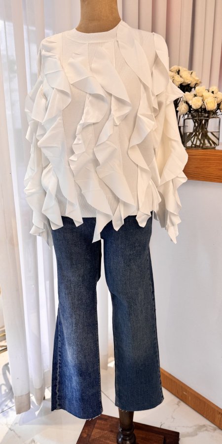 بلوزة صوف مع ستان